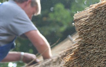 professional Aldbrough St John thatchers